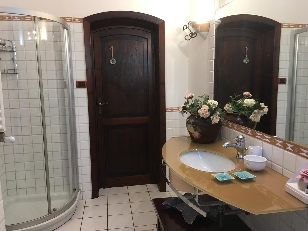 ستينتينو B&B Villa Piera Montecucco المظهر الخارجي الصورة